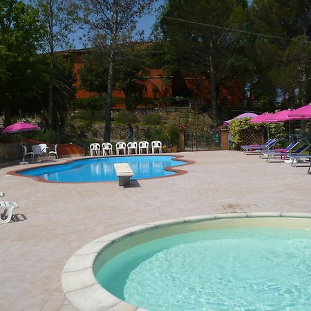 Hotel Il Poggetto Castellina Marittima Exteriör bild