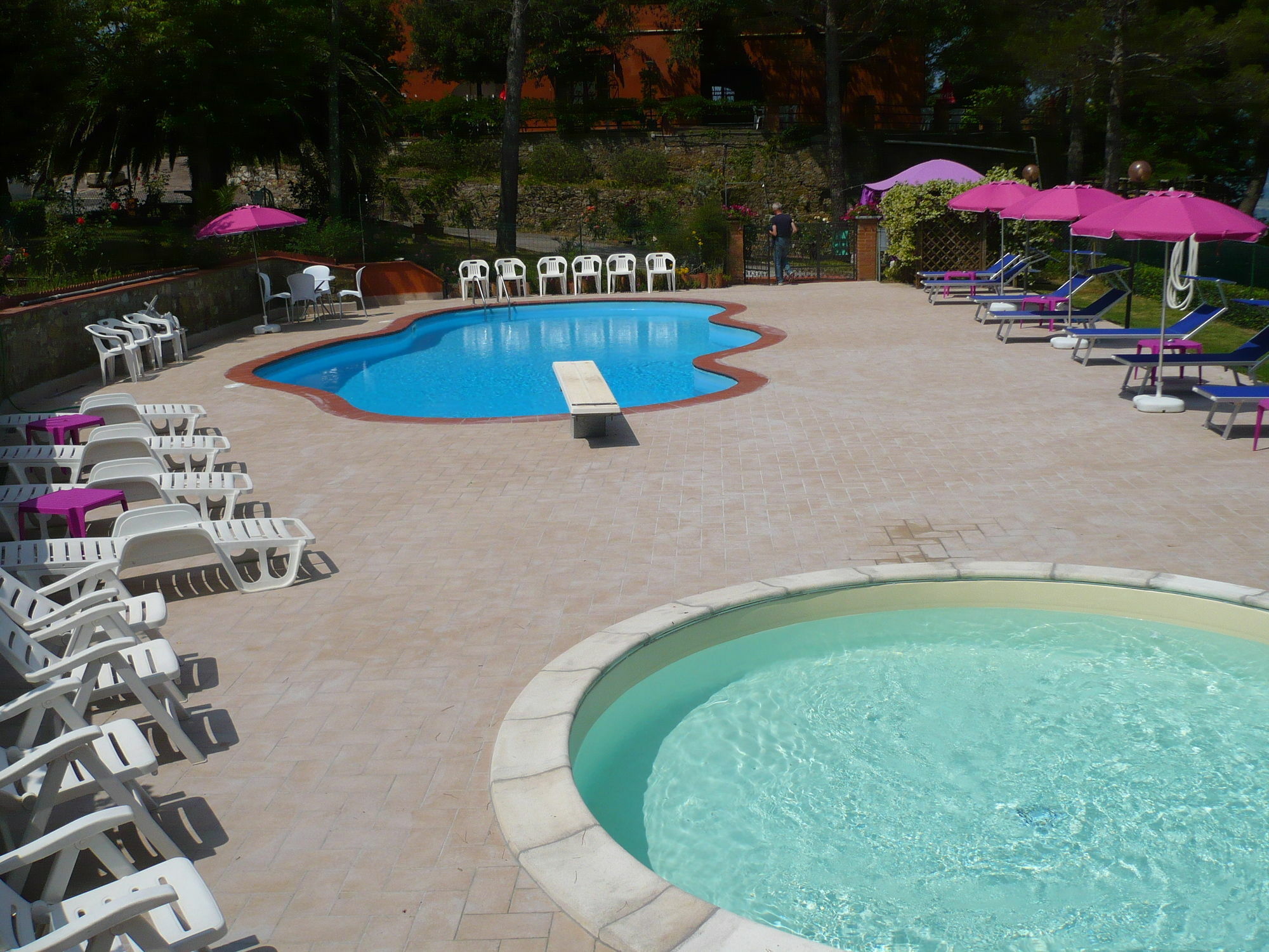 Hotel Il Poggetto Castellina Marittima Exteriör bild